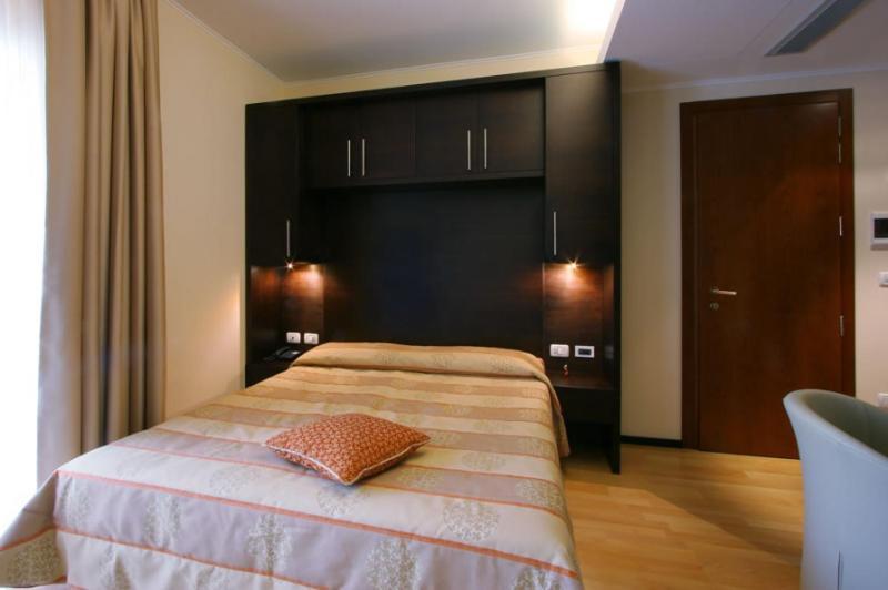 Hotel Centro Benessere Gardel Arta Terme Exterior photo