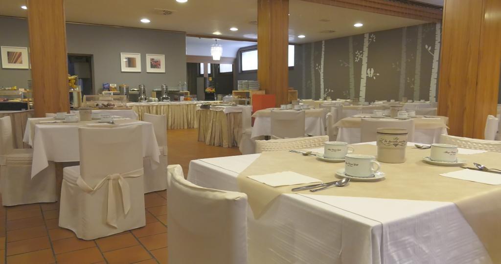 Hotel Centro Benessere Gardel Arta Terme Exterior photo